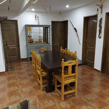 Вилла Casa Mirlo Монтмеса Экстерьер фото